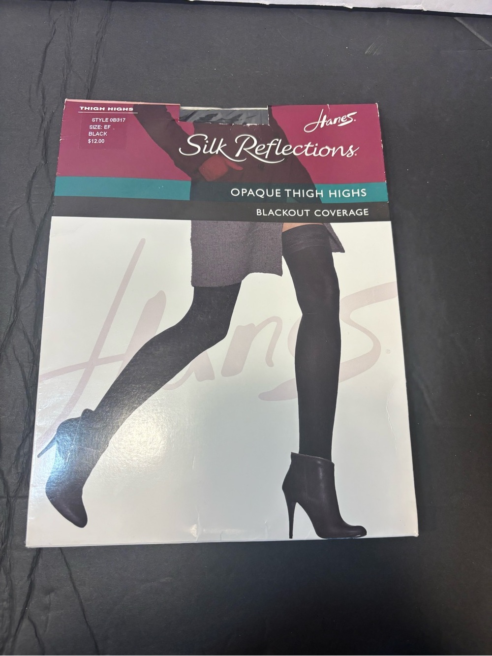Hanes Silk Reflections Opaque Thigh Highs Black